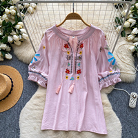Blusas Bohemias de Verano de Manga Corta para Mujer, Camisas con Bordado Floral y Manga Farol, Tops Dulces para Mujer, Ropa al por Mayor
