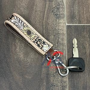 พวงกุญแจหนังวัวแท้ทำมือล่าสุด ลายดอกทานตะวัน พร้อมตัวล็อคแบบก้ามปู ทนทาน เหมาะสำหรับเป็นของขวัญ - Product Image 1