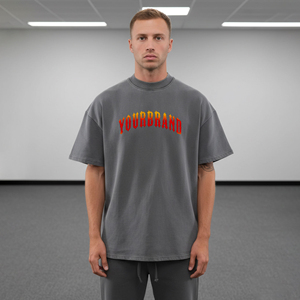 Fabrication de T-shirts pour hommes, streetwear de haute qualité, impression sérigraphique, logo personnalisé DTF, T-shirts lourds 240-300 GSM - Product Image 6