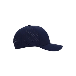 Casquette de golf respirante perforée au laser à marque privée, structurée 5 panneaux, avec patch logo personnalisé, ajustable, haute performance, Vietnam - Product Image 3