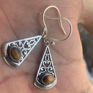 Pendientes de Alta Calidad para Mujer, con Piedras Preciosas Naturales, Hechos a Mano, Estilo Tribal, en Plata Alemana - Product Image 1
