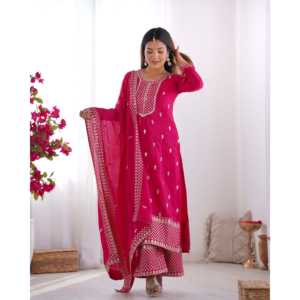 Ensemble haut, pantalon et dupatta pour femmes, vêtements de soirée, avec un travail de dentelle élégant - Product Image 2