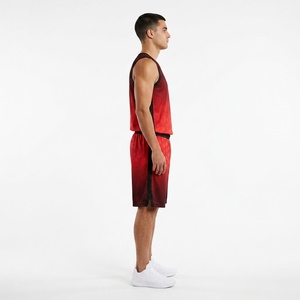 Conjunto de Uniforme de Baloncesto Personalizado para Hombre, Malla Transpirable, Sublimación, Reversible, Camiseta de Baloncesto, Pantalones Cortos Deportivos, Venta al Por Mayor, Impresión - Product Image 3