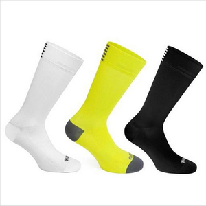 Manufacture Wholesale <b>Long</b> Custom Anti <b>slip</b> Soccer Grip Socks with logo Cotton Socks with Letter Men Sport Socks - Product Image 1