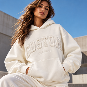 Sudadera con Capucha de Lujo con Logotipo Personalizado Bordado, Sudadera con Capucha de Alta Calidad para Mujer, Talla Grande, con Estampado en Relieve - Product Image 1