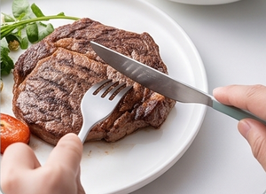 Ensemble de couverts élégants en acier inoxydable avec manche en résine verte et tête argentée, vaisselle élégante pour la salle à manger, la cuisine et les mariages - Product Image 5