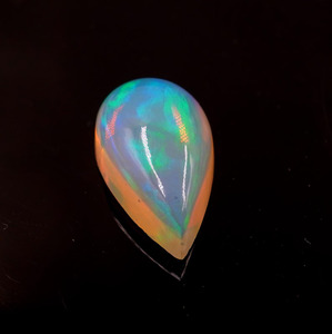 โอปอลเอธิโอเปียสีขาวธรรมชาติทรงลูกแพร์แบบคาโบชอง น้ำหนัก 2.00 กะรัต พร้อมสีเปลี่ยนแปลง - Product Image 3