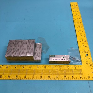 10 lampes halogènes Ushio JC12V-50W, 163811 - Équipements et pièces semi-conductrices d'occasion fiables à l'échelle mondiale chez - Product Image 1