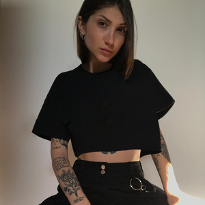 Wholesale Women Custom Logo Print Shirt in Stock <b>Crop</b> <b>Top</b> Women T-shirt Custom <b>Crop</b> <b>Tops</b> - Product Image 4