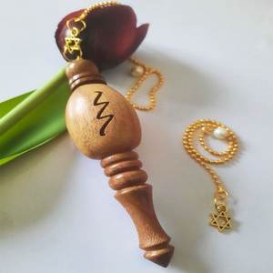 Pendule en bois de rose, reiki, fait main, pour la guérison, entièrement en bois naturel, fabriqué en Inde - Product Image 2