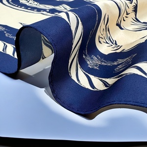 Foulard carré tendance en soie et polyester 2026 pour femme, imprimé, respirant, pour cheveux, poignet, bandana de printemps - Product Image 2