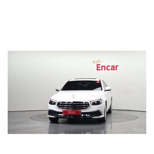 Mercedes-Benz Classe E E250 Exclusive 2023, 14 055 km, Volant à Gauche, Boîte Automatique, Sièges en Cuir, Caméra Arrière - Product Image 3
