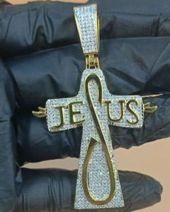 จี้พระเยซูแบบ Iced Out ประดับเพชรโมอิสซาไนต์ VVS แบบสั่งทำพิเศษ จี้แสดงความศรัทธาทางศาสนา จี้เงินแท้ 925 เครื่องประดับคริสเตียน - Product Image 1