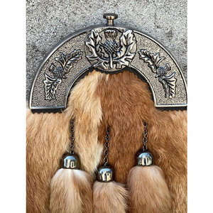 Fournitures d'usine : Sporran celtique unisexe antique en fourrure de lapin écossais marron à 3 pompons motif chardon 2026 - Product Image 2