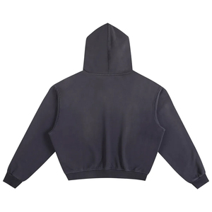 เสื้อฮู้ดดี้ผู้ชายสไตล์ดิสเทรส สีดำล้างสี ทรงโอเวอร์ไซส์ ผ้าฟลีซคอตตอน 100% แบบเรียบ สตรีทแวร์ รับสกรีนโลโก้ ขายส่งจำนวนมาก - Product Image 2