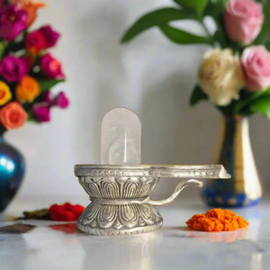 Shivaling de Cuarzo Transparente Premium con Base Plateada - 600g, Artefacto Sagrado Espiritual para Meditación y Adoración - Product Image 5