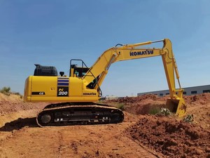 Excavatrice sur chenilles hydraulique PC200-11M1 de 20 tonnes, machine de terrassement haute efficacité pour projets de construction - Product Image 2