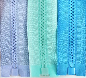 Manufacturers Direct Price Custom <b>Zipper</b> Open End Plastic Resin <b>Zipper</b> for Clothing Home Textile - Product Image 3