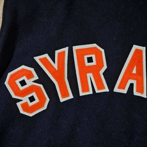 เสื้อแจ็คเก็ตวาร์ซิตี้ขนสัตว์ DeLong ย้อนยุคยุค 90 ของ Syracuse Orange Men - แบบเย็บติด - Product Image 5