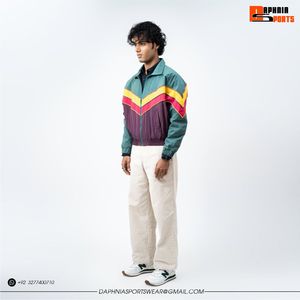 เสื้อแจ็คเก็ต Daphnia Retro รุ่น Unisex วินเทจ ลายเชฟรอน เสื้อกันลมแบบสปอร์ตสั่งทำพิเศษ คุณภาพสูง พร้อมซิปแบบ Retro สไตล์สตรีทแวร์ - Product Image 5