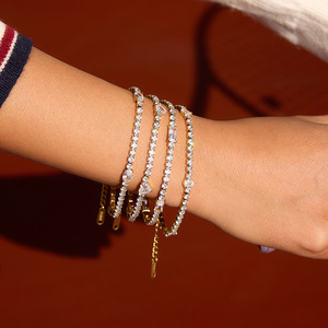 Nueva Pulsera de Tenis de Acero Inoxidable con Corazón de Circonita y Baño de Oro de 18K para Mujer, a la Moda - Product Image 5