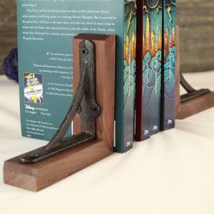 Porte-livres modernes en métal, style traditionnel, pour une décoration intérieure contemporaine, offrant un support fonctionnel pour les livres et un attrait visuel épuré - Product Image 3