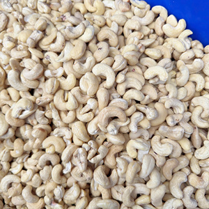 Wholesales Vietnam Cashew <b>Nuts</b> Wholesale Ww180, Ww240 Wholesale Roasted Cashew <b>Nuts</b> Oem, Odm - Product Image 1