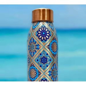 Botella de Cobre Puro con Base Dorada y Diseño de Estampado Azul Multicolor para Beber, Compre Directamente del Proveedor a Precio de Mayoreo - Product Image 2