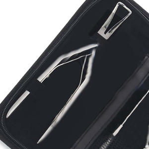 Kit d'outils exclusif personnalisable pour extensions capillaires noires à usage professionnel en salon, pinces en acier inoxydable, outils OEM pour perles de perruque et extensions Slink - Product Image 3