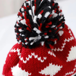 Bonnet en tricot unisexe rouge, blanc et noir à motif Argyle avec pompon, bonnet d'hiver chaud, style décontracté pour adultes - Product Image 6