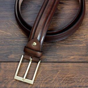 Cinturones y accesorios de cuero genuino con hebilla de latón de lujo para hombre a precio asequible, hechos en India. - Product Image 6