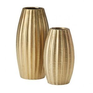 Contemporary Iron Flower Vase For Fresh Flowers Elegant Decor And Premium Home Accessories Collection - Product Image 1