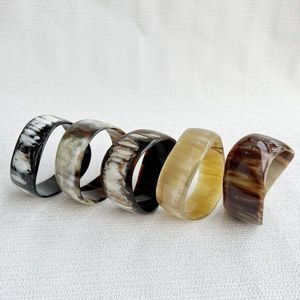 SOFIYA CRAFT Juego de Brazaletes de Cuerno Natural, Pulidos y Anchos, Estilo Étnico, Joyería Vintage Hecha a Mano para Hombre, Aniversario, Tendencia - Product Image 1