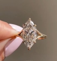 Bague de fiançailles et de mariage classique en moissanite taille marquise sertie à griffes, en or jaune 14K à double sangle, Vana Jewels, Tendance Unique