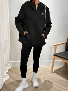 Sudaderas con cremallera de un cuarto negras para mujer, estilo streetwear, de algodón polar, corte holgado, cuello alto, hombros caídos, marca privada, pedido al por mayor - Product Image 4