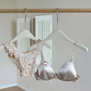 Ensemble de lingerie en dentelle florale de haute qualité, soutien-gorge push-up séduisant en maille transparente et culotte, ensemble 2 pièces - Product Image 1