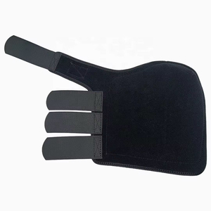 Protège-tendons en maille premium pour chevaux, légers et respirants, avec coque de protection robuste pour un confort optimal lors de la pratique quotidienne de l'équitation - Product Image 4