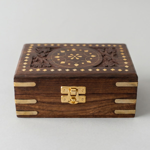 Boîte de rangement décorative en bois de sheesham naturel, organisateur de bijoux en bois fait main avec finition lisse pour la décoration de la maison et la dressing - Product Image 2