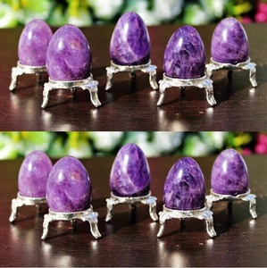 Œuf de cristal d'améthyste naturelle Chakralume Chevron, poli à la main, pierre précieuse violette pour la méditation, le Reiki, l'énergie des chakras et la décoration - Product Image 6