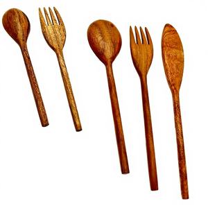 Vente en gros d'usine de couverts en bois d'acacia véritable ensemble de couverts durables au design vintage pour les hôtels avec votre logo imprimé - Product Image 6