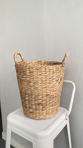 Handwoven Seagrass Tissue Box <b>with</b> <b>Lid</b> Napkin Holder Decorative Storage <b>Basket</b> Vietnamese Craft Eco-Friendly Cotton Lining - Product Image 5