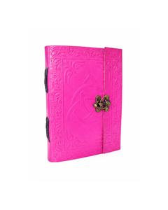 Journal en cuir Celtic Trinity Knot – Couverture rose vif gaufrée avec fermeture à cadenas en laiton, journal fait main - Product Image 5