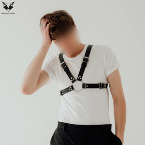 Nuevo Cinturón de Cuero Estilo Punk Rock con Cadenas Colgantes y Anillo en O, Arnés Corporal, Accesorios para Festivales y Raves para Adultos - Product Image 6