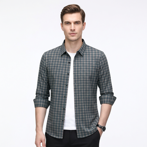 เสื้อเชิ้ตแขนยาวลายสก็อตผู้ชาย ปกคอปก ผ้าป๊อปลินย้อมเส้นด้าย 55% ผ้าฝ้าย ซักเครื่องได้ ไม่โปร่งแสง เหมาะสำหรับฤดูใบไม้ร่วง - Product Image 5