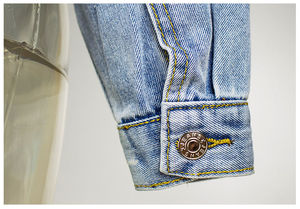 Veste en jean courte pour femme avec ourlet effiloché, manches longues, col rabattu, en coton délavé, style printemps - Product Image 5