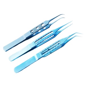 Pinces à cheveux manuelles en titane pour greffe de cheveux, épilation, pincettes à cheveux, instrument chirurgical professionnel, utilisation hospitalière CE - Product Image 1