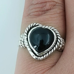 Bague en onyx noir en forme de cœur, argent sterling 925, faite à la main, bijou de promesse pour femme, cadeau, sertissage clos, pierre de naissance de décembre - Product Image 6