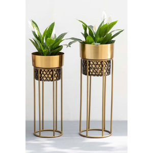 Pot de fleurs en métal galvanisé avec support, jardinière ronde rustique sur pieds en fer noir pour la décoration de la maison et du jardin, décoration de sol surélevée - Product Image 5