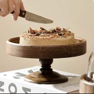 Soporte de Madera Natural Hecho a Mano con Base de Pedestal para Exhibición de Pasteles de Boda y Presentación de Repostería, Diseño de Moda - Product Image 4