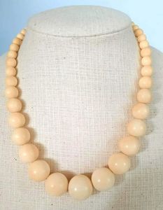 Collar de resina vintage con cuentas para mujer, joyería de fiesta, elegante, con bolas gruesas, llamativo, para boda - Product Image 3